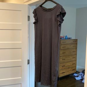 Casual grey dress